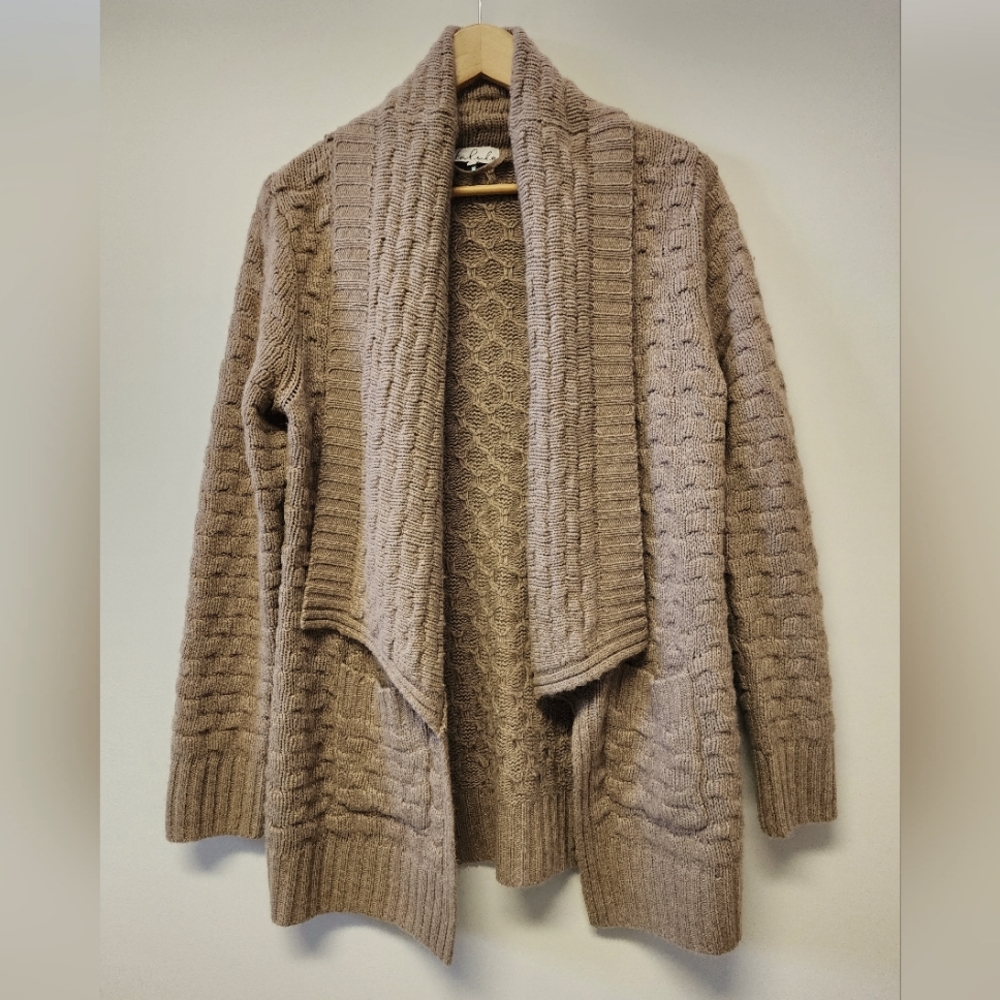 Aritzia Talula Greenpoint Sweater Cardigan